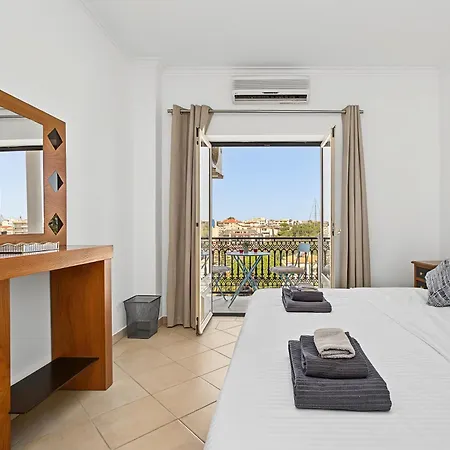 Oura Ocean View Διαμέρισμα Αλμπουφέιρα